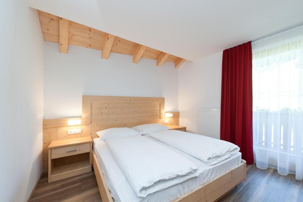 Apart-hotel Mountain Montana Santa Maddalena in Casies