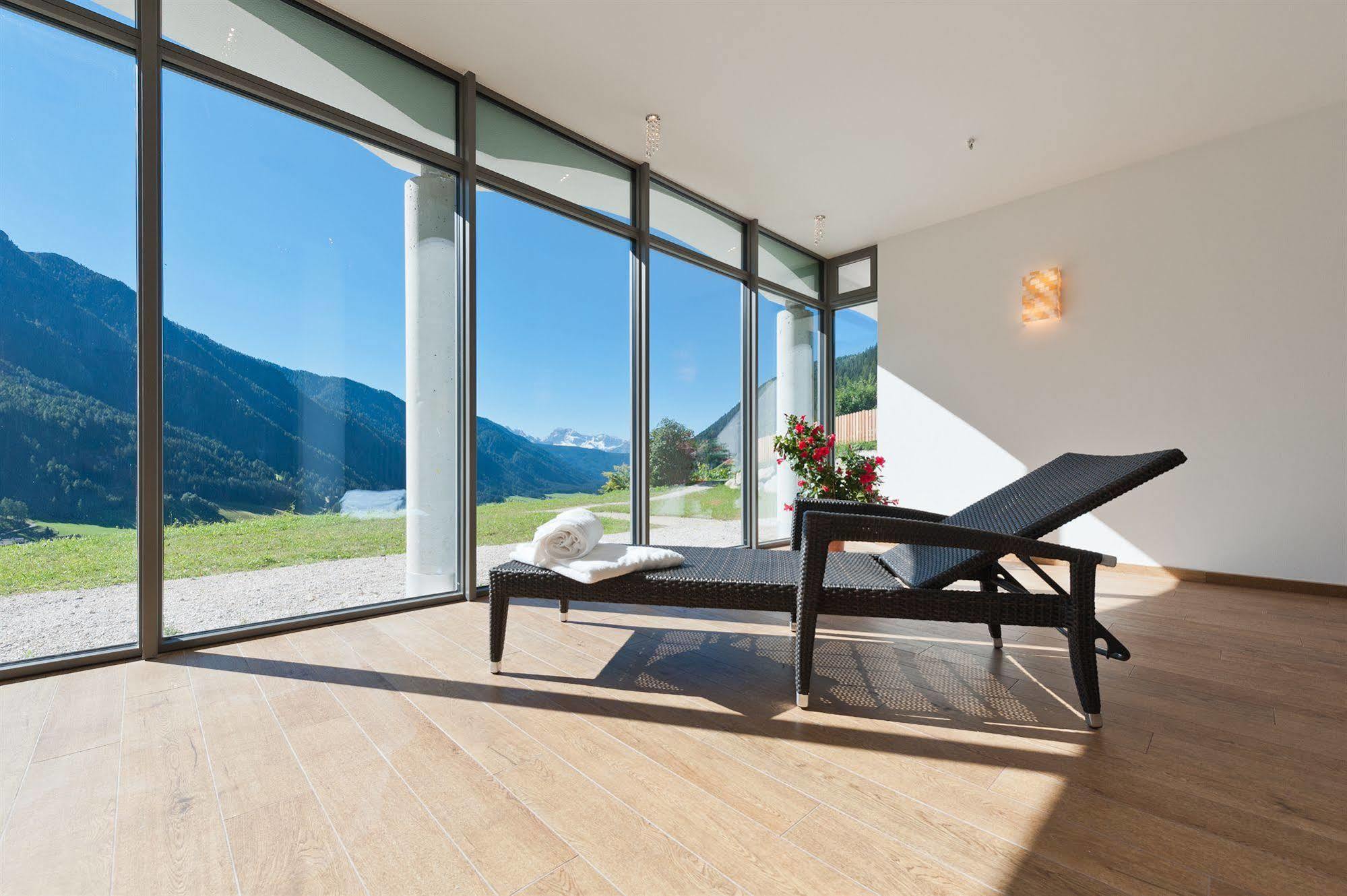 Apart-hotel Mountain Montana 3*