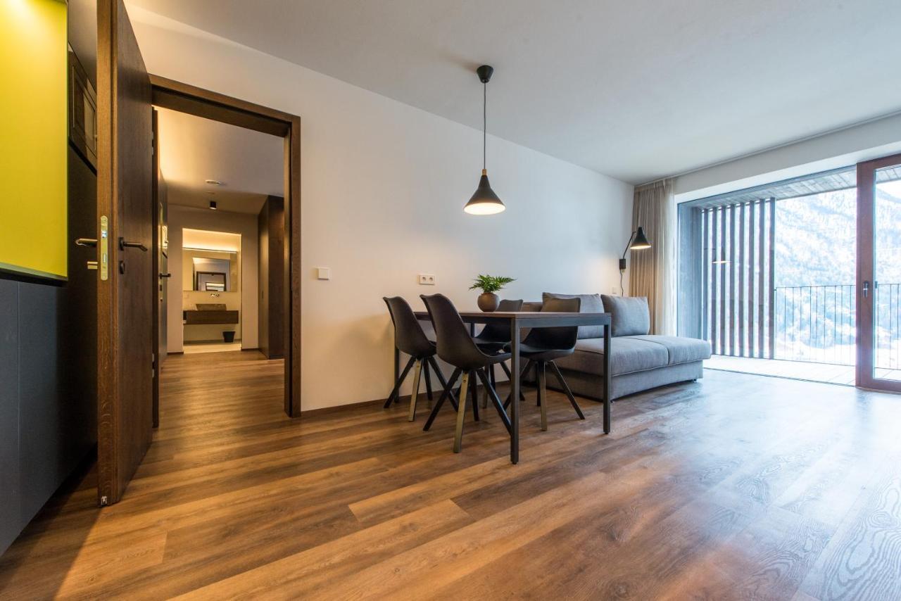 Mountain Montana Apart-hotel 3*